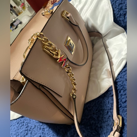 Light pink large Michael Kos purse - Picture 2 of 6